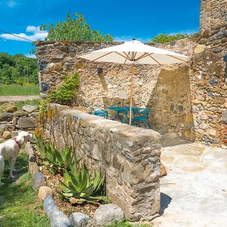 Can Riera De - Turisme Rural Montagut